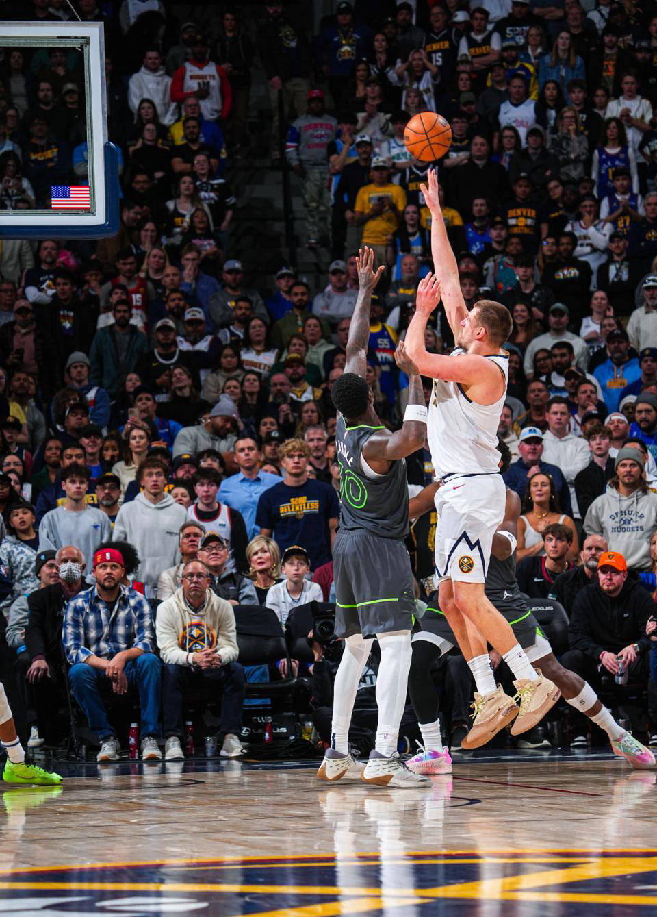 1xbet体育培训-马刺无力回天，西部季后赛悬念重重