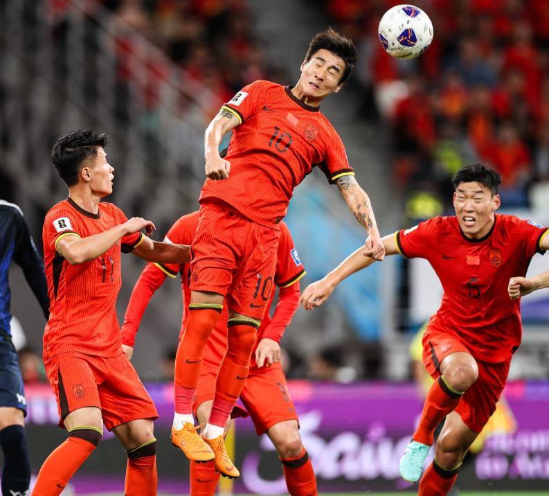 1xbet体育娱乐-中国足球联赛球员秀出绝妙技术