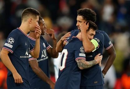 1xbet体育app下载-圣埃蒂安球员合练时传出冲突，主帅需解决内部纷争的简单介绍