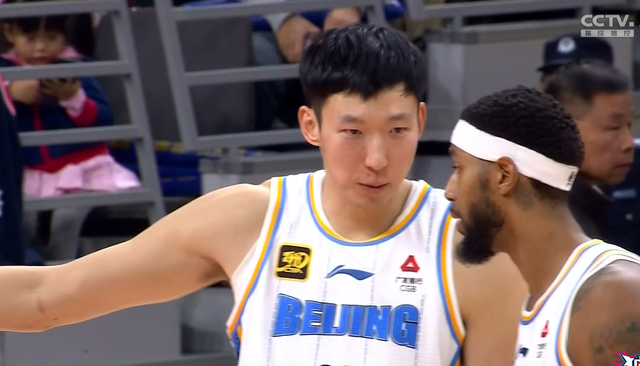 包含强队对决角逐激烈，胜负难分看点十足的词条