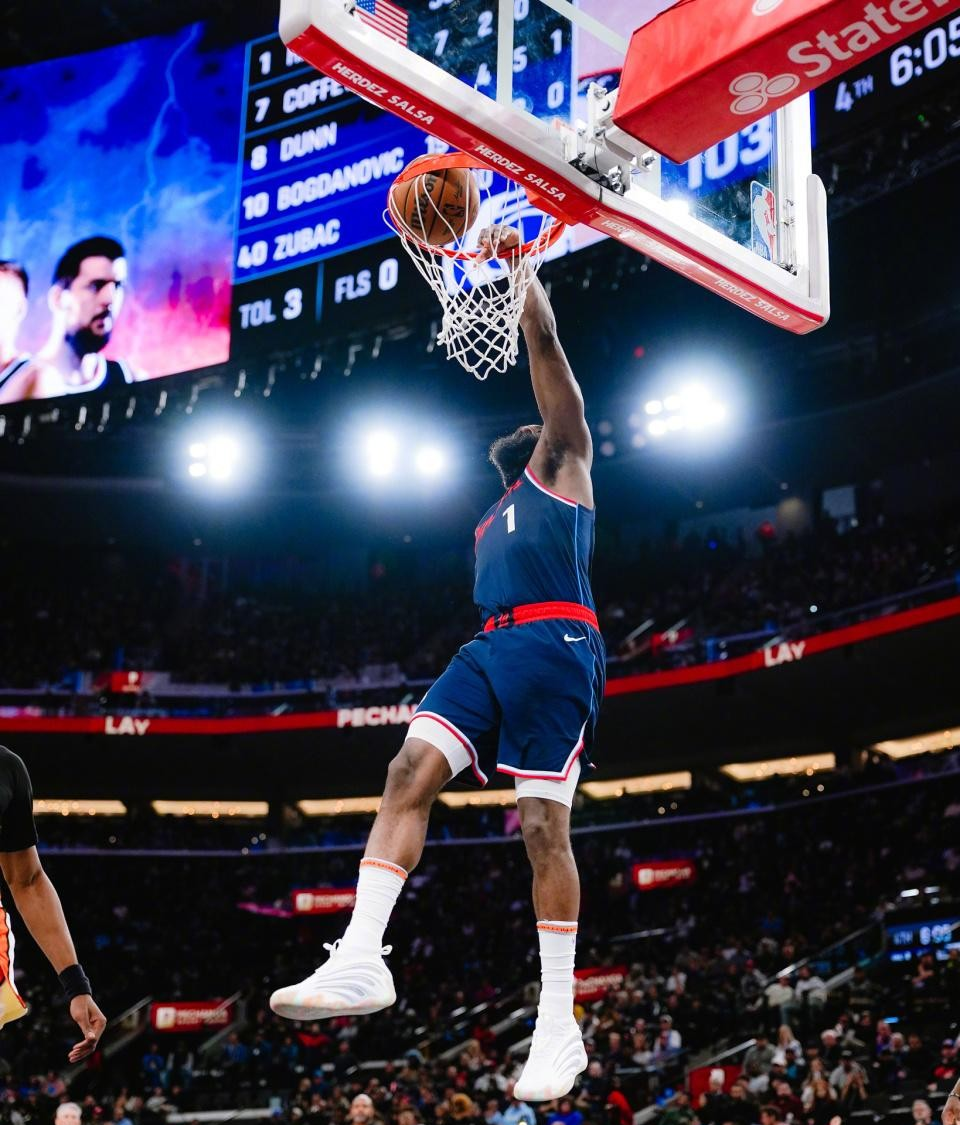 1xbet体育官方登录入口-快船击败骑士，哈雷尔贡献25分15篮板！的简单介绍