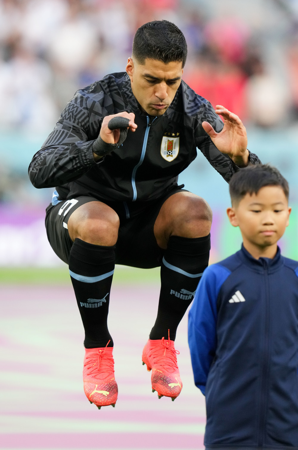 1xbet体育官方入口-乌拉圭传奇球员在俄罗斯开办足球夏令营